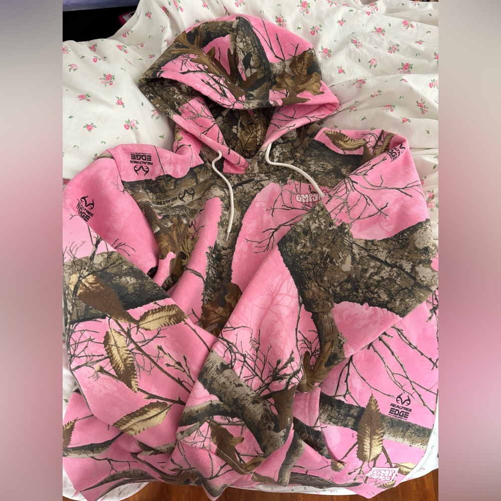 Empyre X Realtree Pink Camo Hoodie